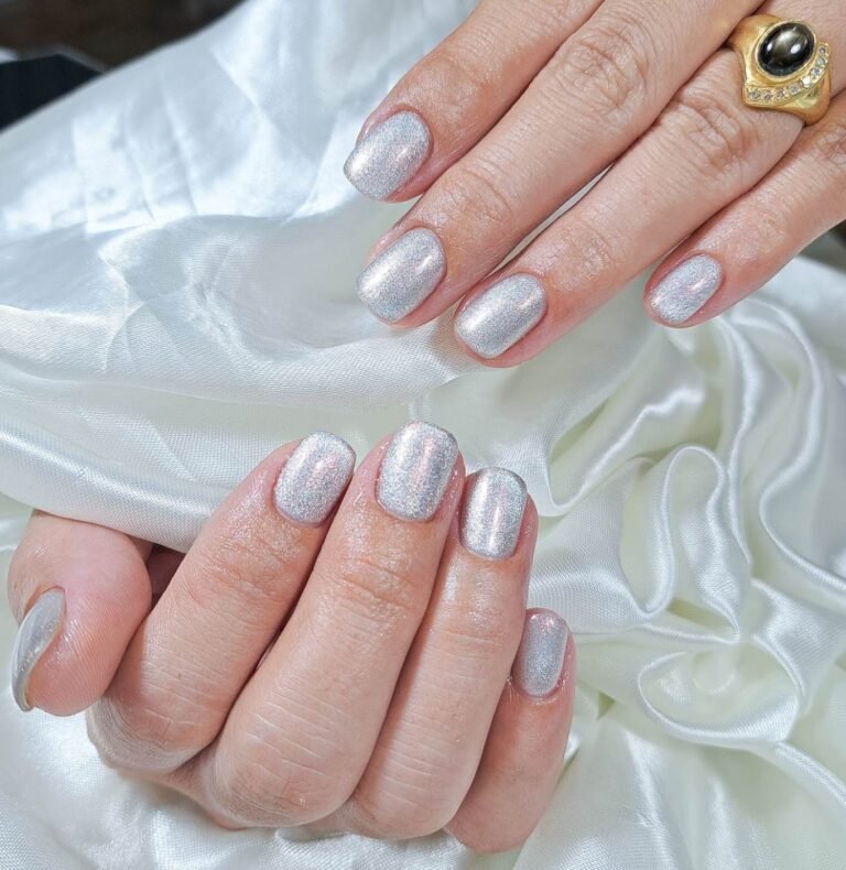 ผลงานทำเล็บเจล E.Farang nail พะเยา 2