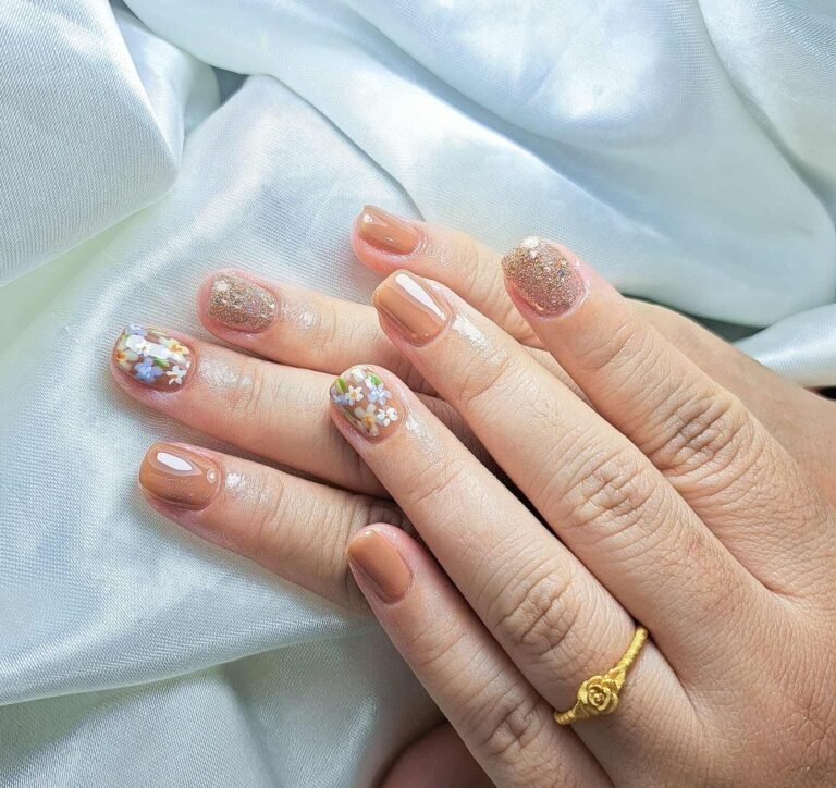 ผลงานทำเล็บเจล E.Farang nail พะเยา 9