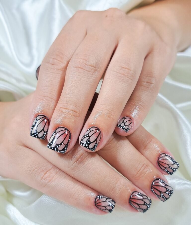 ผลงานทำเล็บเจล E.Farang nail พะเยา 12