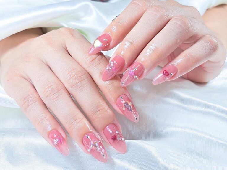 ผลงานทำเล็บเจล E.Farang nail พะเยา 29