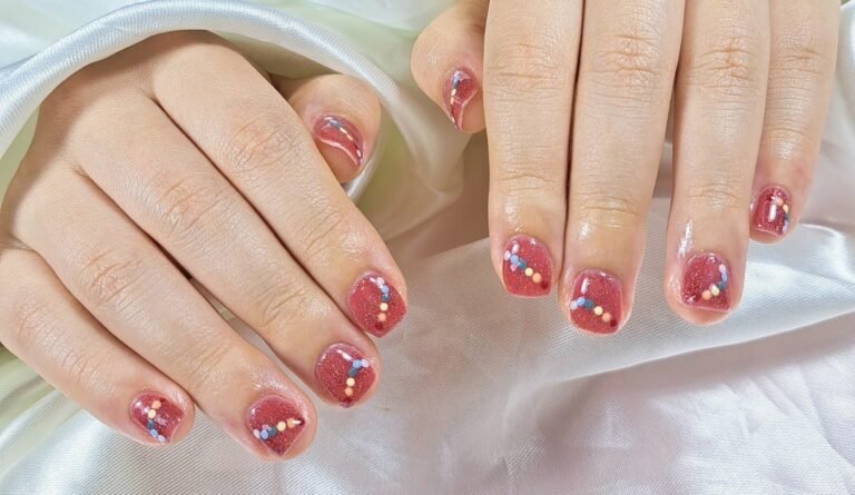 ผลงานทำเล็บเจล E.Farang nail พะเยา 32