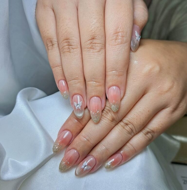ผลงานทำเล็บเจล E.Farang nail พะเยา 34